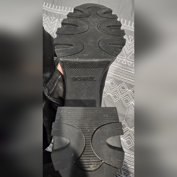 Sorel Womens Brex Zip Front Heeled Boot Size 8.5 - Picture 9 of 10